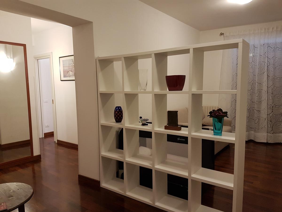 Bed & Parking Apartment Palermo Luaran gambar
