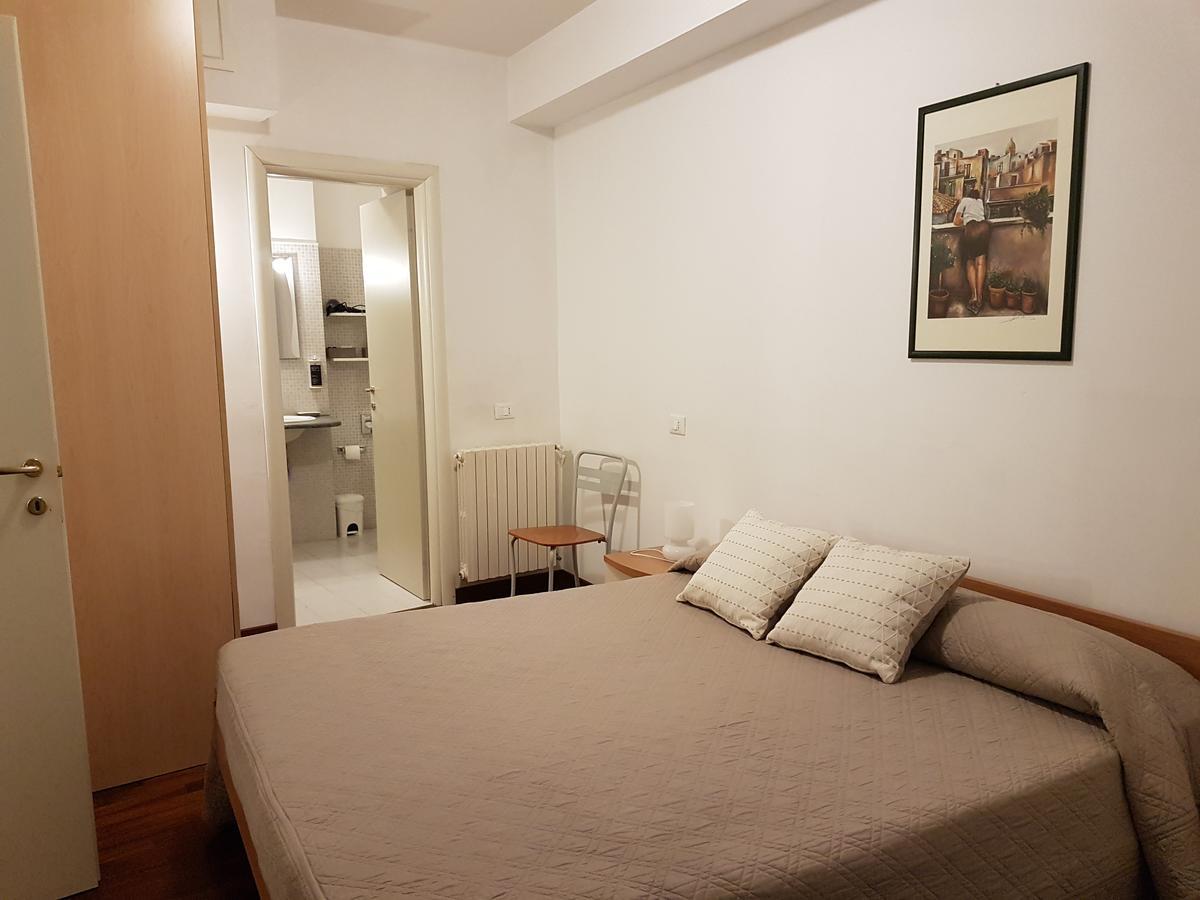 Bed & Parking Apartment Palermo Luaran gambar