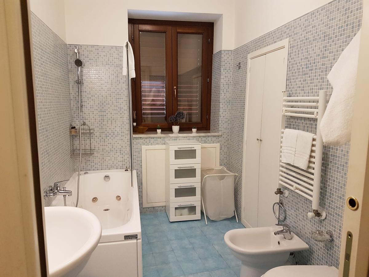 Bed & Parking Apartment Palermo Luaran gambar