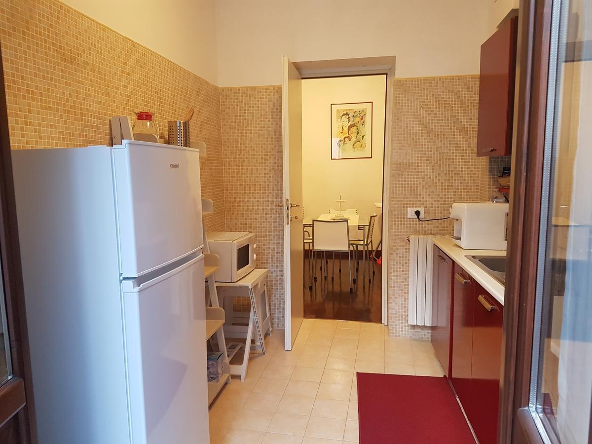 Bed & Parking Apartment Palermo Luaran gambar