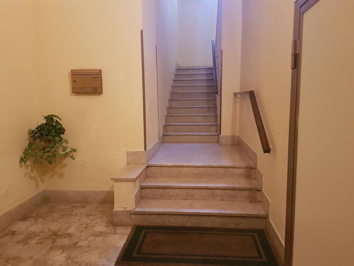 Bed & Parking Apartment Palermo Luaran gambar
